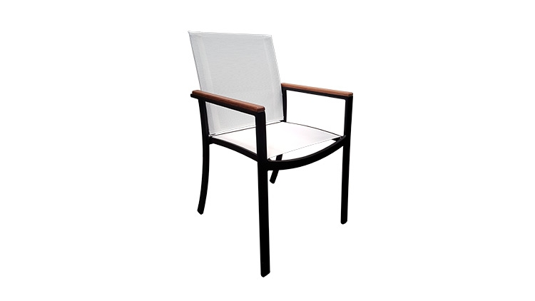 Cadeira em tela sling Inglaterra com braço de madeira - Alumax - Alumax Móveis